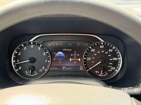 Used 2022 Nissan Frontier SV w/ Technology Package AWD/4WD image 71