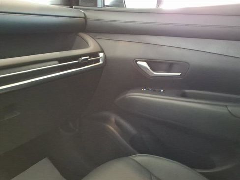 Certified 2025 Hyundai Santa Cruz SEL image 25