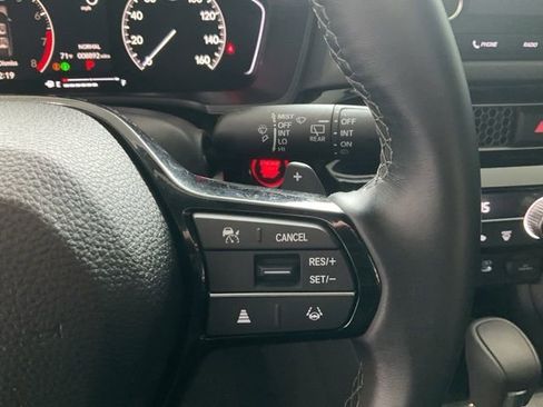 Certified 2025 Honda Civic Sport image 10