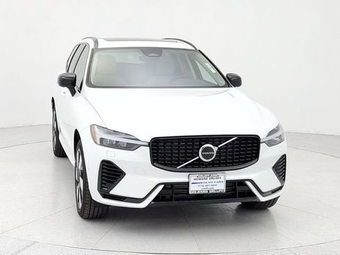 Certified 2024 Volvo XC60 T8 Plus w/ Protection Package Premier image 2
