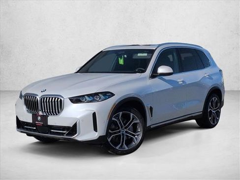 New 2026 BMW X5 xDrive40i image 1