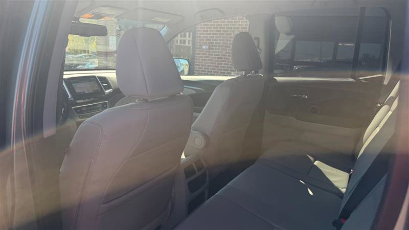 Used 2017 Honda Ridgeline RTL-T image 19