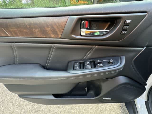 Used 2018 Subaru Outback 2.5i Limited AWD/4WD image 19