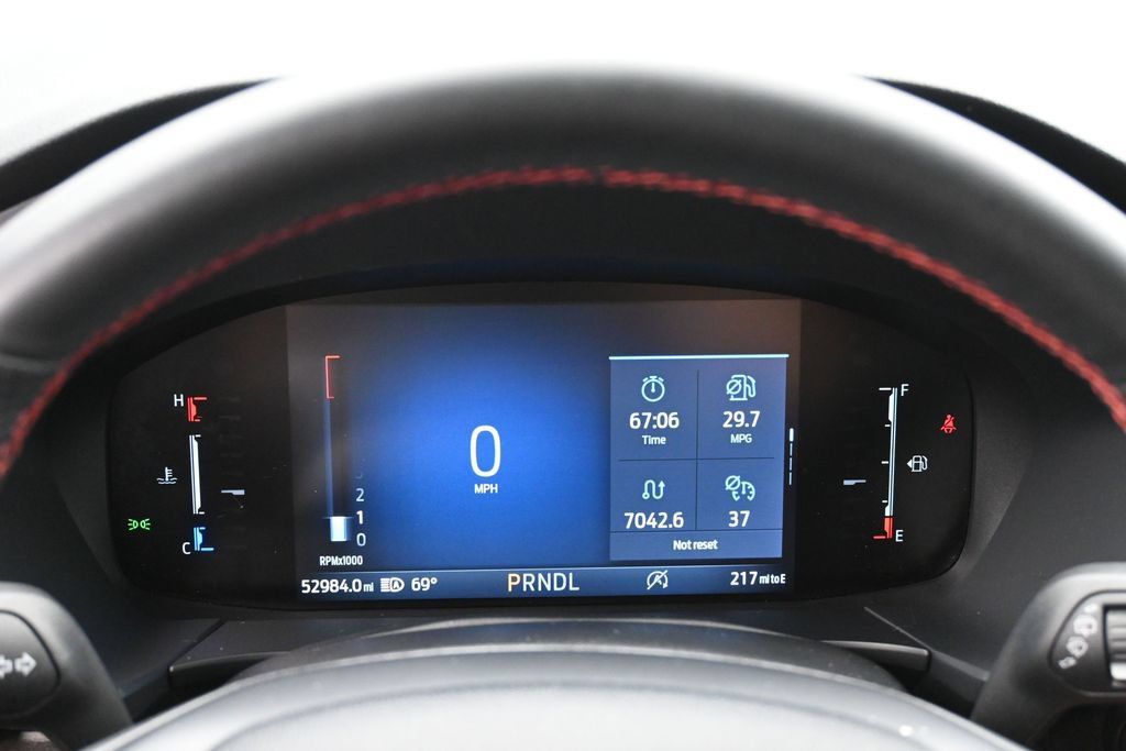Used 2025 Ford Escape ST-Line Select AWD/4WD image 12