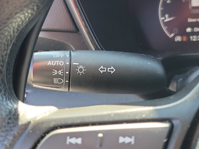Used 2024 Honda CR-V LX image 34