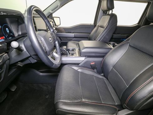 Used 2022 Ford F150 Lariat w/ Tow Technology Package image 44