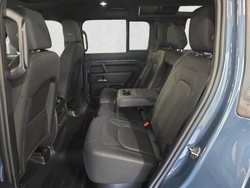 Used 2025 Land Rover Defender 110 S AWD/4WD image 13