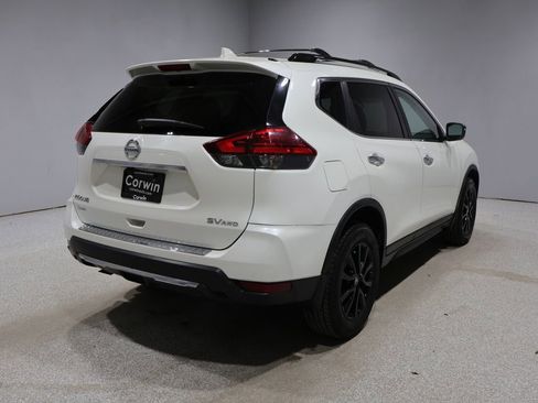 Used 2017 Nissan Rogue SV w/ Midnight Edition Package image 2