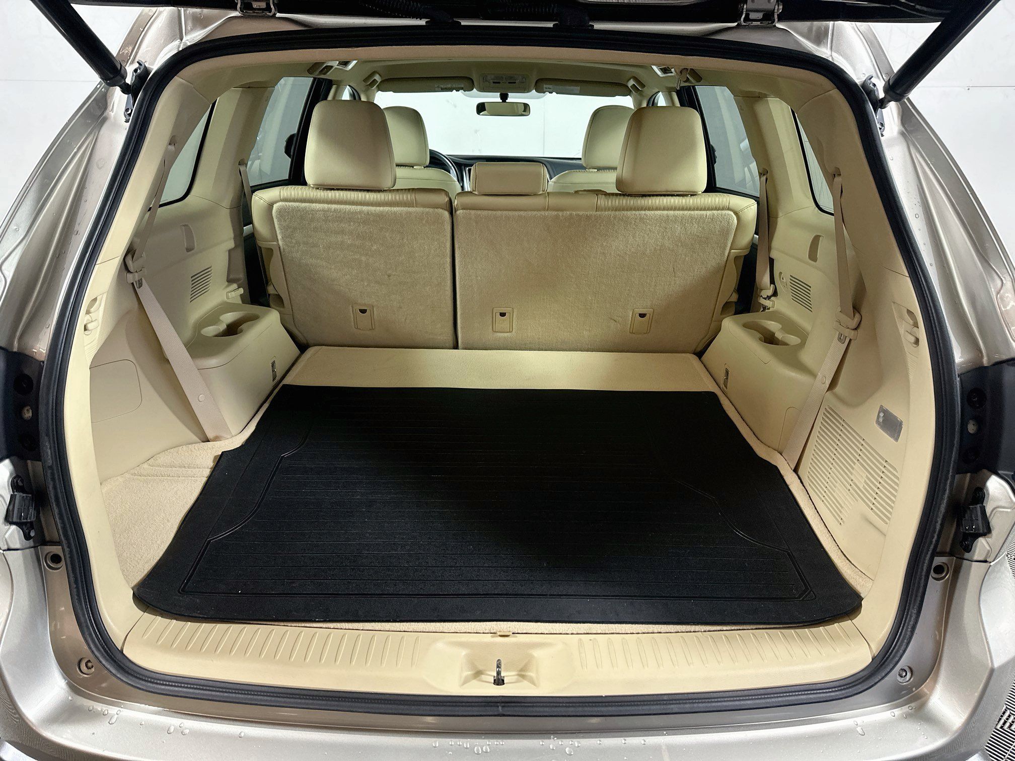 Used 2014 Toyota Highlander Plus AWD/4WD image 24