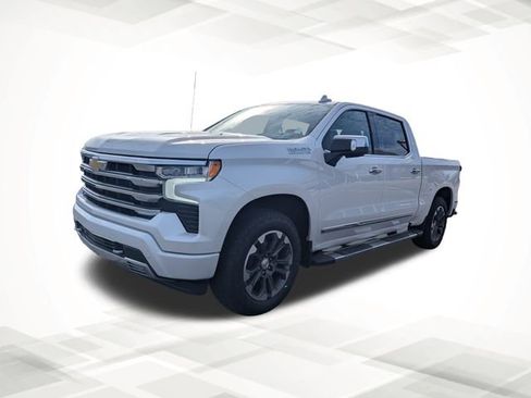 Used 2024 Chevrolet Silverado 1500 High Country w/ Technology Package image 9