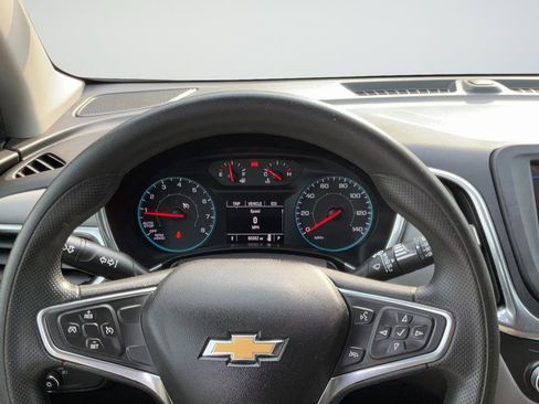 Used 2019 Chevrolet Equinox LS w/ LPO, Floor Liner Package FWD image 14