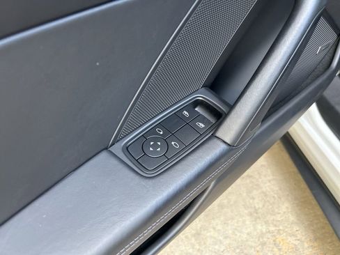 Used 2022 Porsche 911 GT3 image 34