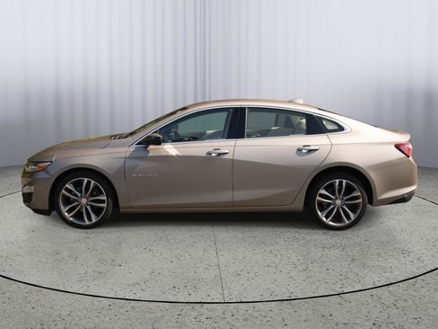 Used 2023 Chevrolet Malibu LT FWD image 17
