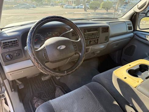 Used 2002 Ford F350 XLT image 11