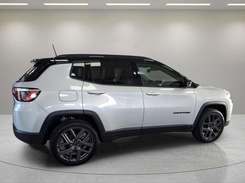 New 2026 Jeep Compass Limited image 2