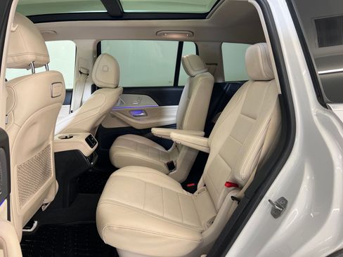 Used 2020 Mercedes-Benz GLS 450 4MATIC image 14