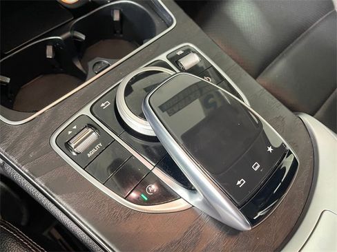 Used 2015 Mercedes-Benz C 300 4MATIC Sedan image 10