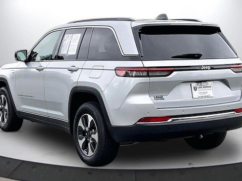 Used 2024 Jeep Grand Cherokee Limited 4xe AWD/4WD image 7