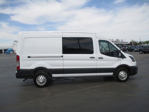 Used 2025 Ford Transit 250 148 Medium Roof Extended AWD w/ Load Area Protection Package image 4