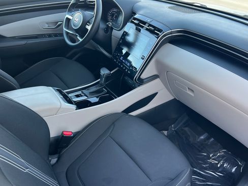 Used 2024 Hyundai Tucson SEL image 17