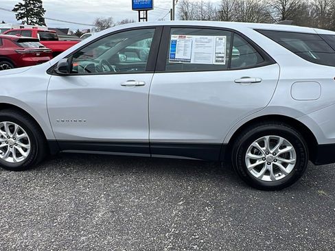 Used 2020 Chevrolet Equinox LS image 8