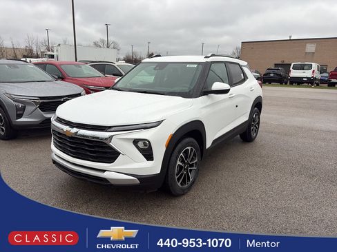 New 2026 Chevrolet TrailBlazer LT w/ Convenience Package FWD image 1