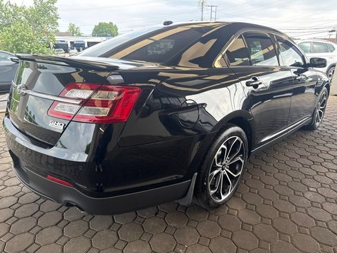 Used 2018 Ford Taurus SHO AWD/4WD image 6