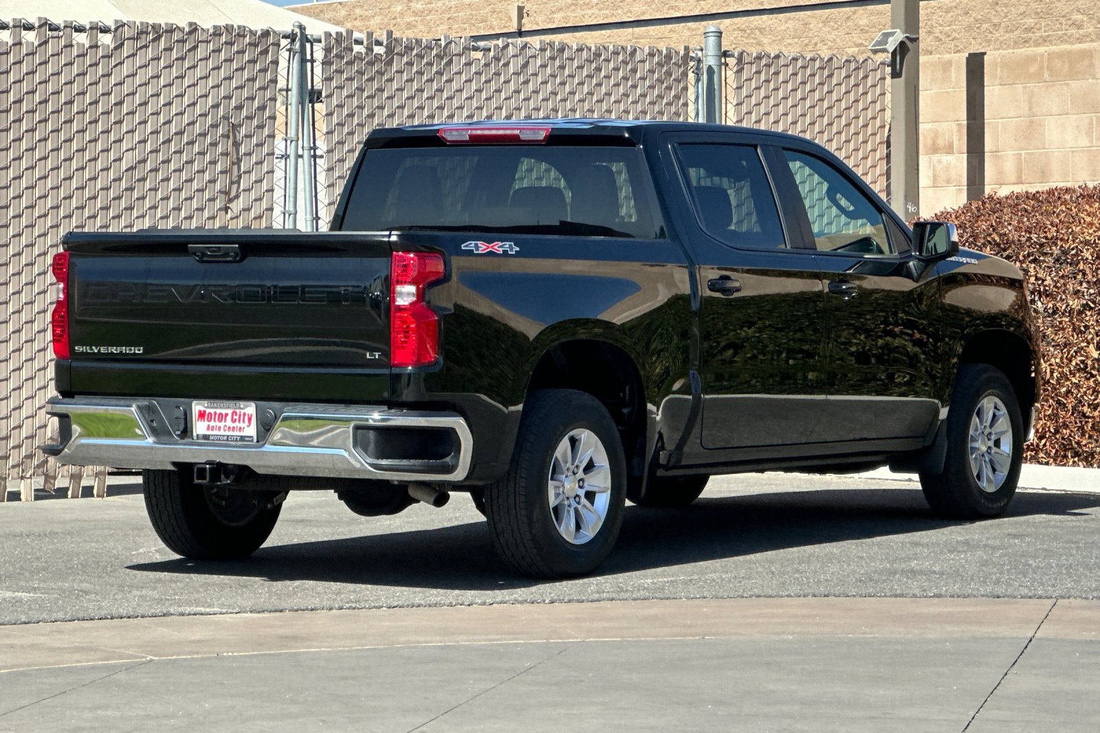 Certified 2026 Chevrolet Silverado 1500 LT AWD/4WD image 4