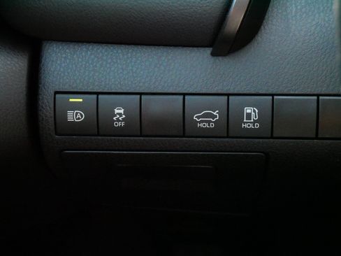 Certified 2024 Toyota Camry SE FWD image 28