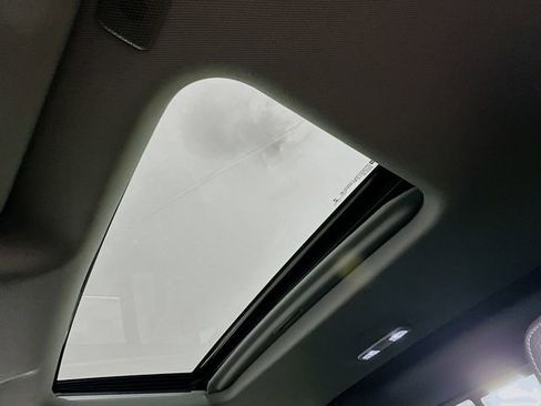 Certified 2022 GMC Sierra 1500 Denali w/ Denali Reserve Package image 24