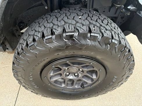Used 2023 Jeep Wrangler Unlimited Sport w/ Xtreme 35 Tire Package AWD/4WD image 20