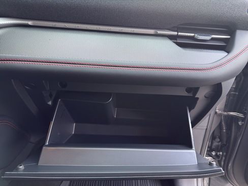 New 2026 Ford Explorer ST image 37