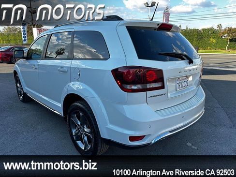 Used 2016 Dodge Journey Crossroad image 4