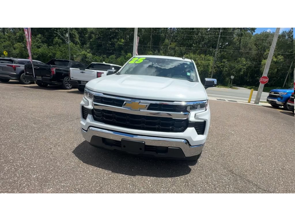 Used 2025 Chevrolet Silverado 1500 LT RWD image 7