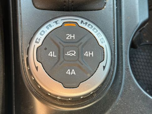 Used 2023 Ford Bronco Outer Banks w/ Sasquatch Package image 41