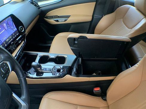 Certified 2025 Lexus NX 250 FWD w/ Accessory Package (P2) image 21