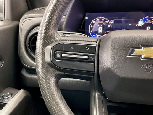 Used 2024 Chevrolet Colorado W/T w/ WT Convenience Package II image 20