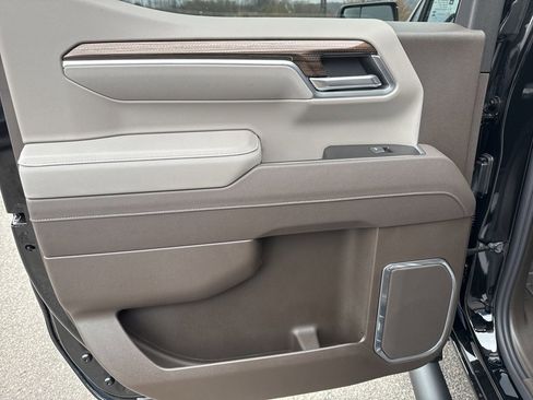 New 2026 Chevrolet Silverado 1500 RST w/ Redline Edition image 31