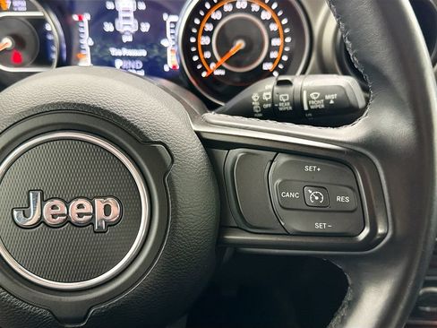 Used 2021 Jeep Wrangler Unlimited Sport AWD/4WD image 12