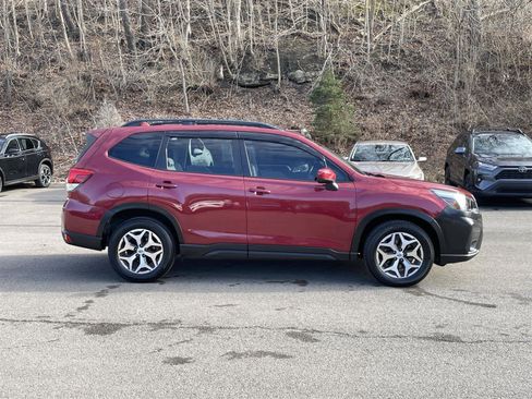 Used 2020 Subaru Forester Premium w/ Popular Package #1 image 6