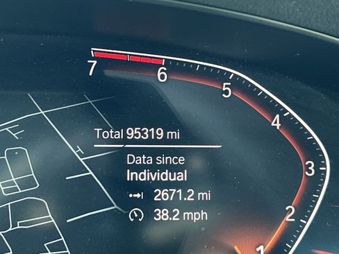 Used 2020 BMW 530i xDrive image 22