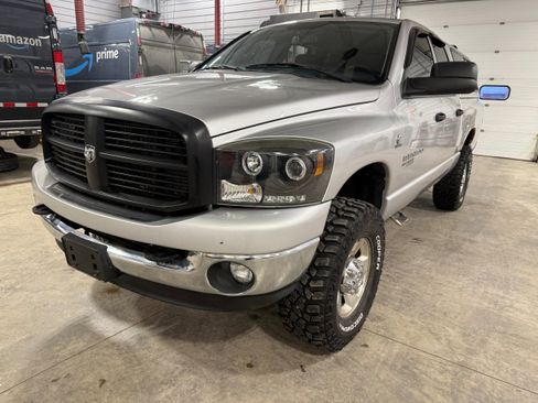 Used 2006 Dodge Ram 2500 Truck SLT w/ Quad Cab Big Horn Value Group image 46