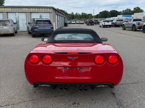 Used 2007 Chevrolet Corvette Convertible w/ Preferred Equipment Group RWD image 3