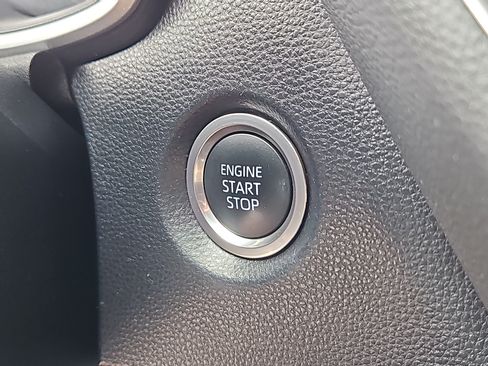 Used 2021 Toyota Corolla XSE FWD image 13