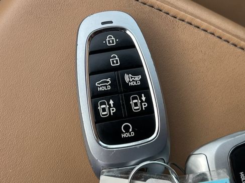 Used 2023 Hyundai Sonata Limited image 28