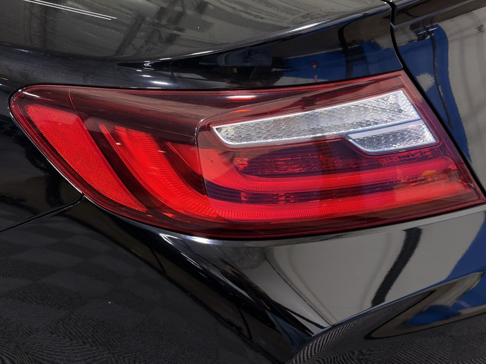 Used 2017 Honda Accord EX-L image 10