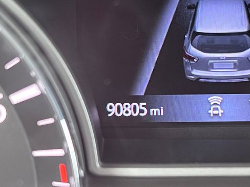 Used 2020 Nissan Pathfinder SL w/ Cargo Package AWD/4WD image 7