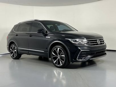 Used 2022 Volkswagen Tiguan SEL R-Line