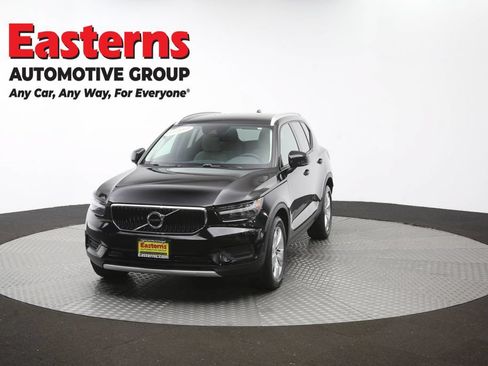 Used 2019 Volvo XC40 T5 Momentum AWD/4WD image 52