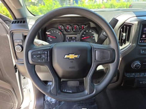 Used 2026 Chevrolet Silverado 1500 Custom RWD image 31